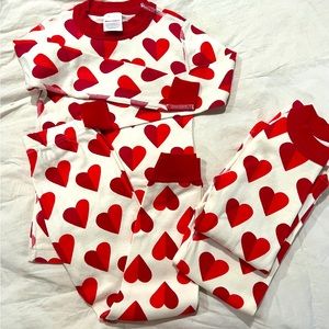 Hannah Andersen organic cotton, long sleeve heart pajamas, size 4